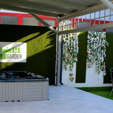 Applegarden Debrecen